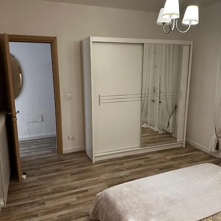 Apartment House Galleno